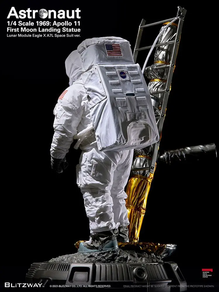 The Real Superb Scale Hybrid 1/4 Astronaut Apollo 11: LM-5 A7L ver. szobor figura 79 cm termékfotó