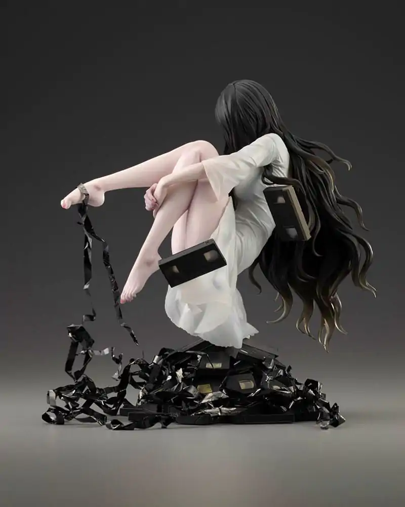 The Ring Bishoujo 1/7 Sadako PVC szobor figura 17 cm termékfotó