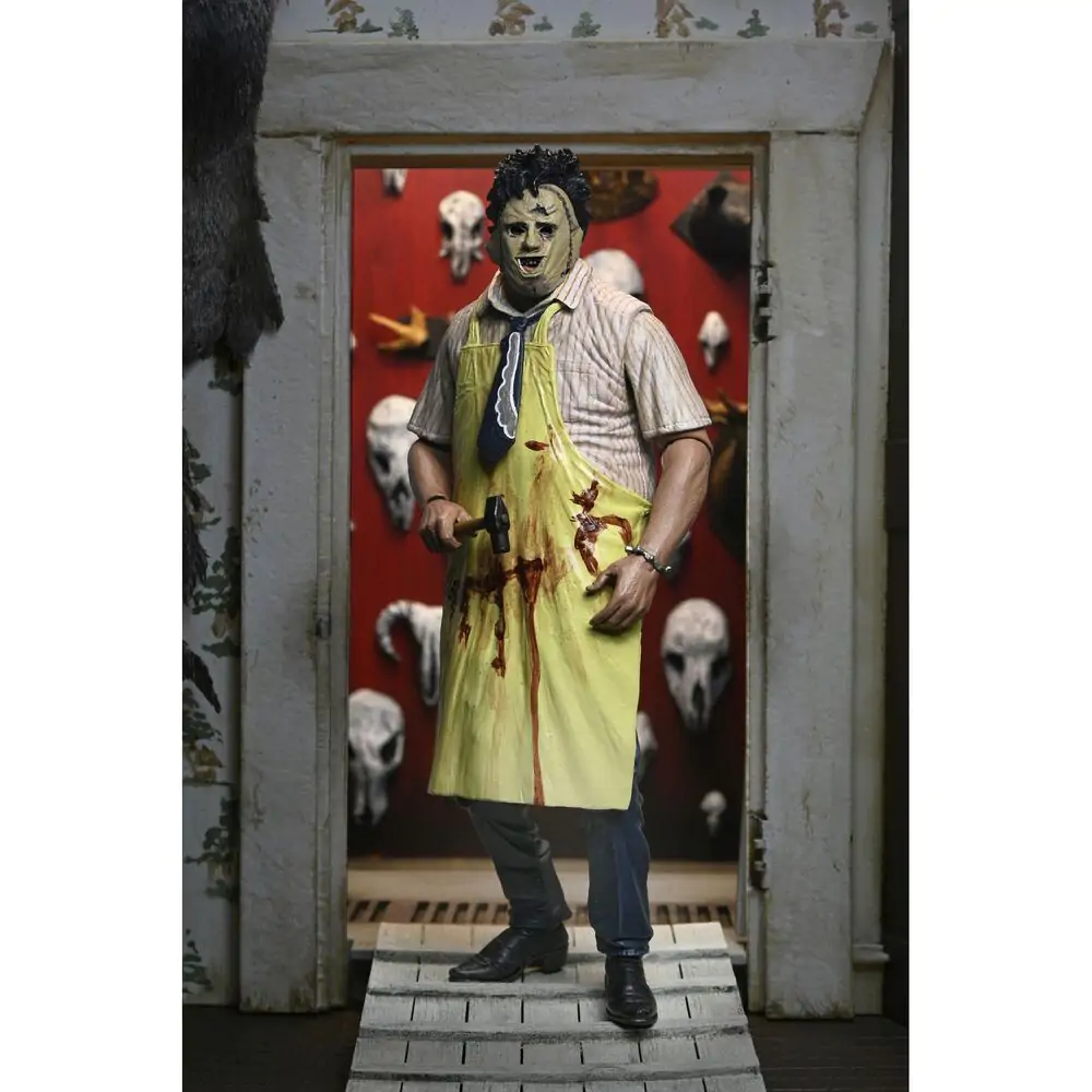 The Texas Chainsaw Massacre 50th Anniversary Leatherface figura 18cm termékfotó