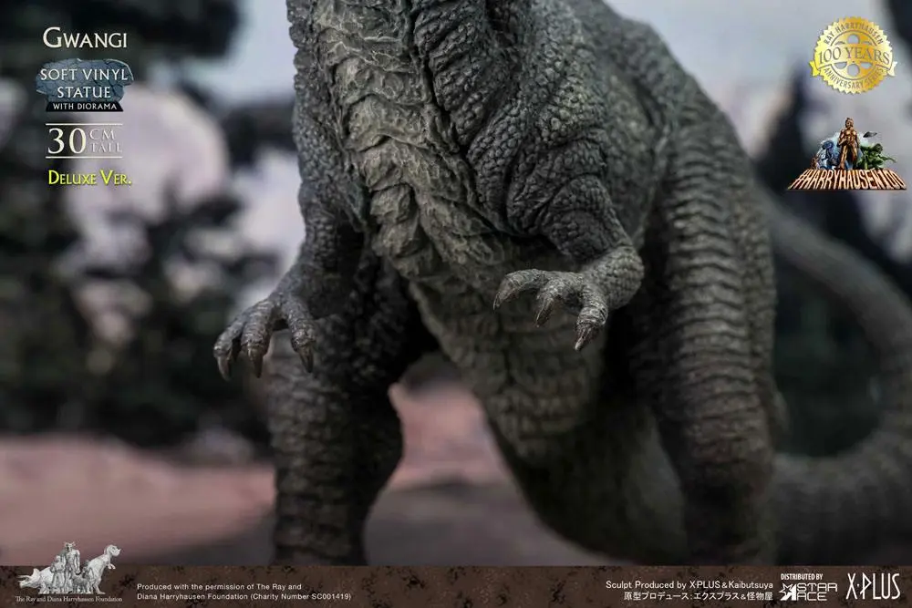 The Valley of Gwangi Ray Harryhausens Gwangi Deluxe Version Soft Vinyl szobor figura 32 cm termékfotó