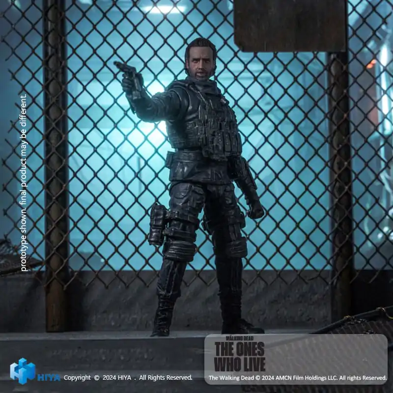 The Walking Dead: The Ones Who Lived Exquisite 1/18 Daryl Dixon Dark Eyes Walker Mini akciófigura 11 cm termékfotó