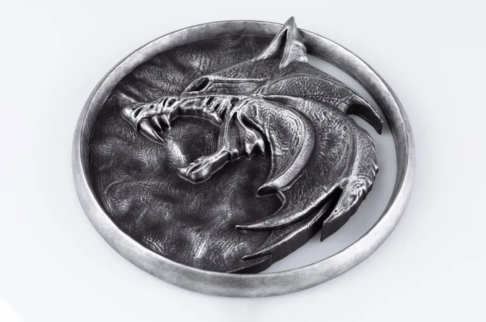 The Witcher Season 03 replika Wolf Medallion fali plakett termékfotó