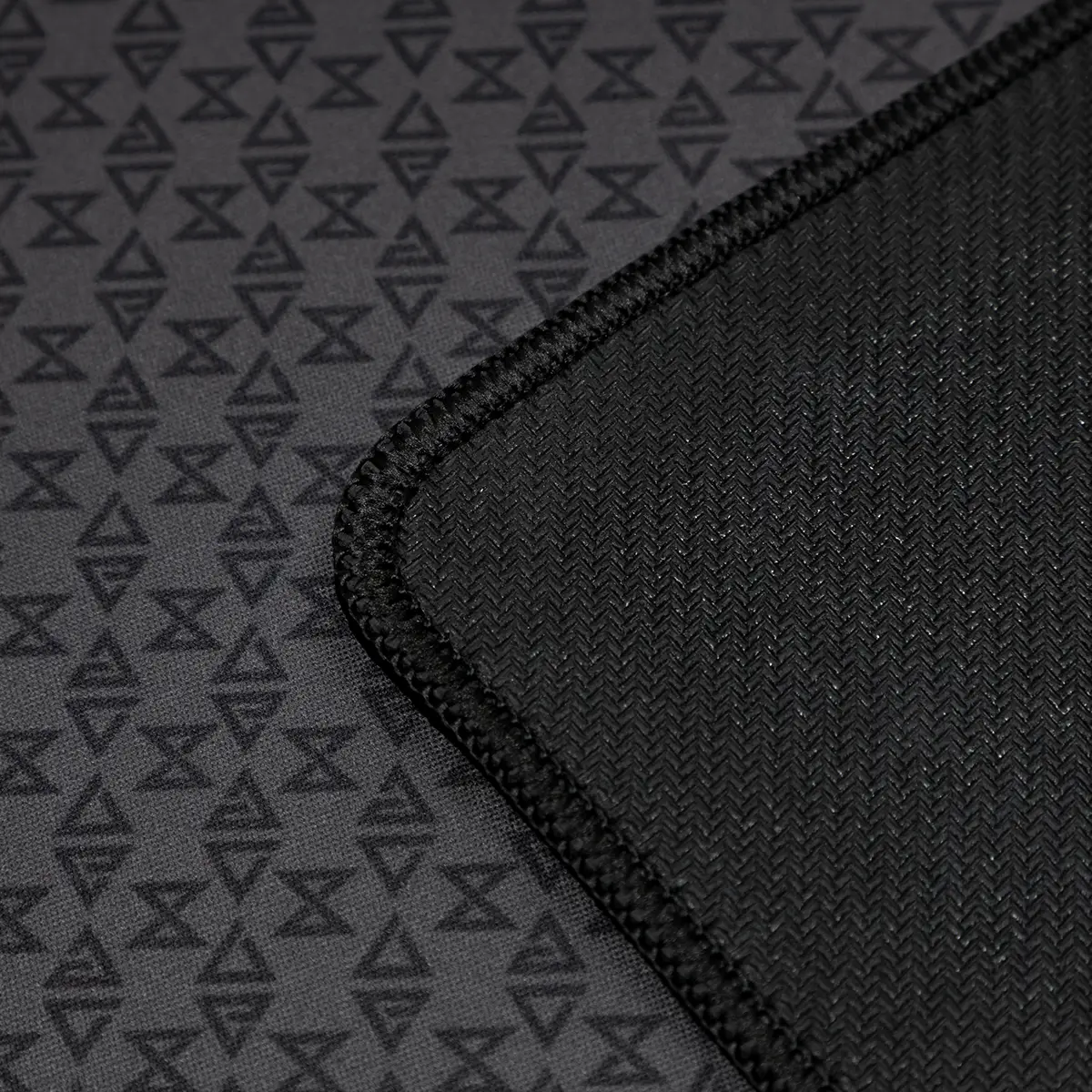 The Witcher Signs XXL egérpad termékfotó