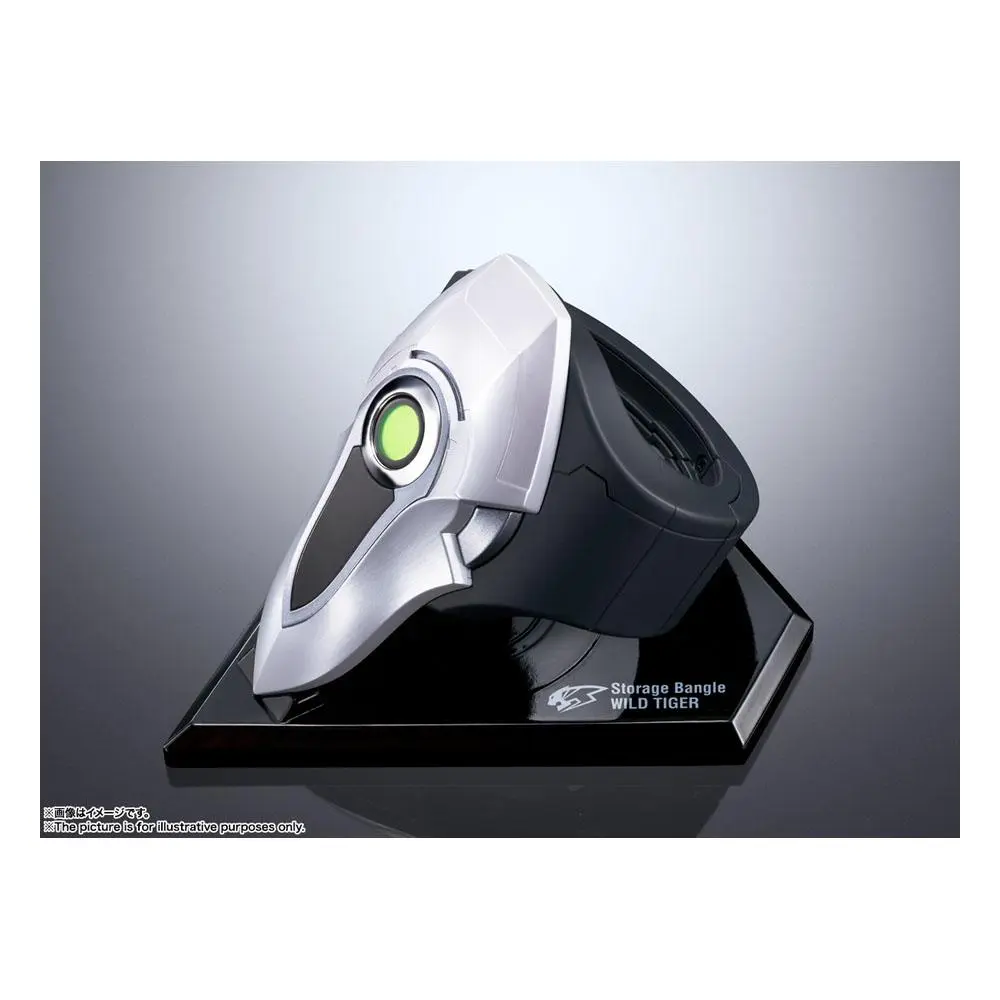 Tiger &amp; Bunny 2 Proplica replika 1/1 Storage Bangle Wildtiger Ver. 11 cm termékfotó