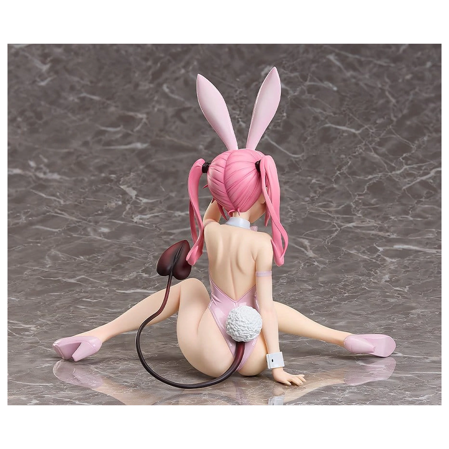 To Love-Ru Darkness 1/4 Nana Astar Deviluke Bare Leg Bunny Ver. PVC figura 26 cm termékfotó