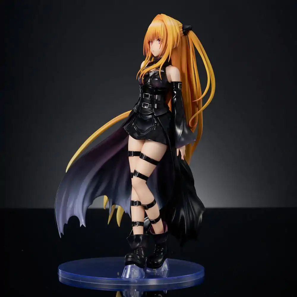 To Love-Ru Darkness 1/6 Golden Darkness Black Trance Version PVC szobor figura 20 cm termékfotó
