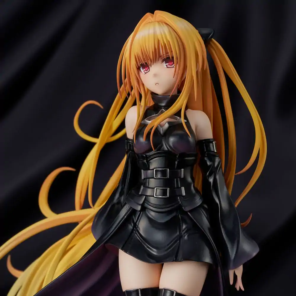 To Love-Ru Darkness 1/6 Golden Darkness Black Trance Version PVC szobor figura 20 cm termékfotó
