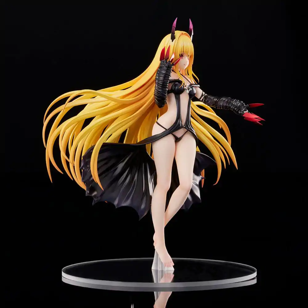 To Love-Ru Darkness 1/6 Golden Darkness Darkness Ver. PVC szobor figura 30 cm termékfotó