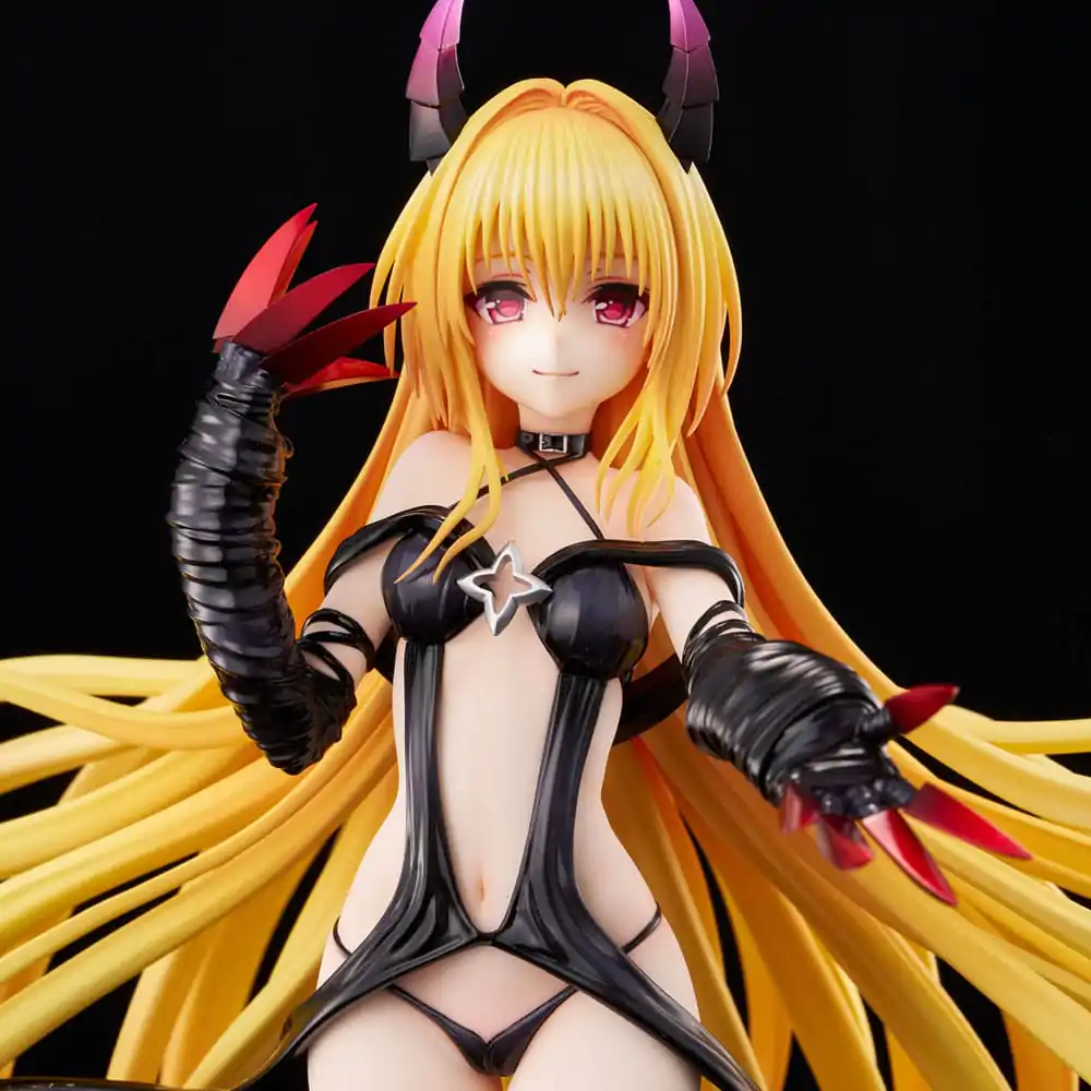 To Love-Ru Darkness 1/6 Golden Darkness Darkness Ver. PVC szobor figura 30 cm termékfotó