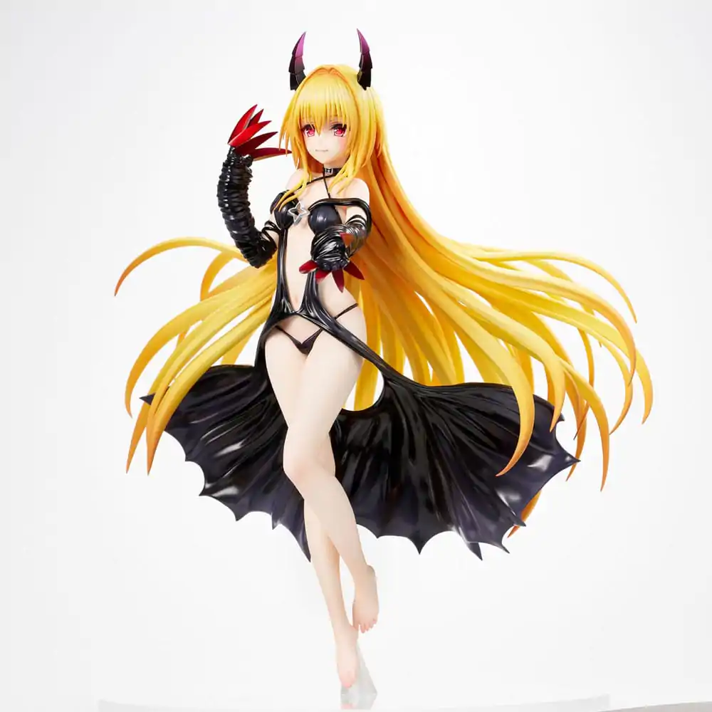 To Love-Ru Darkness 1/6 Golden Darkness Darkness Ver. PVC szobor figura 30 cm termékfotó