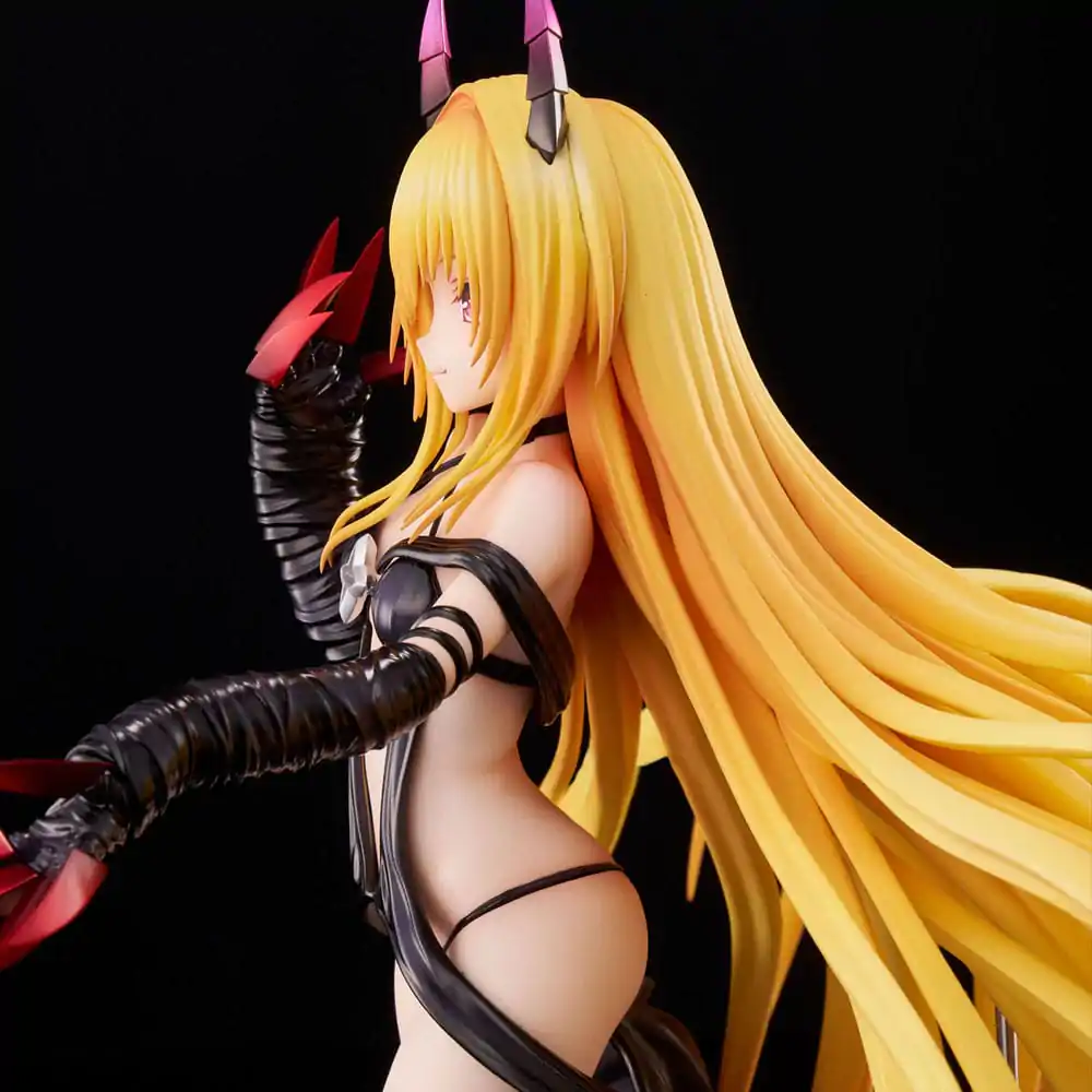 To Love-Ru Darkness 1/6 Golden Darkness Darkness Ver. PVC szobor figura 30 cm termékfotó