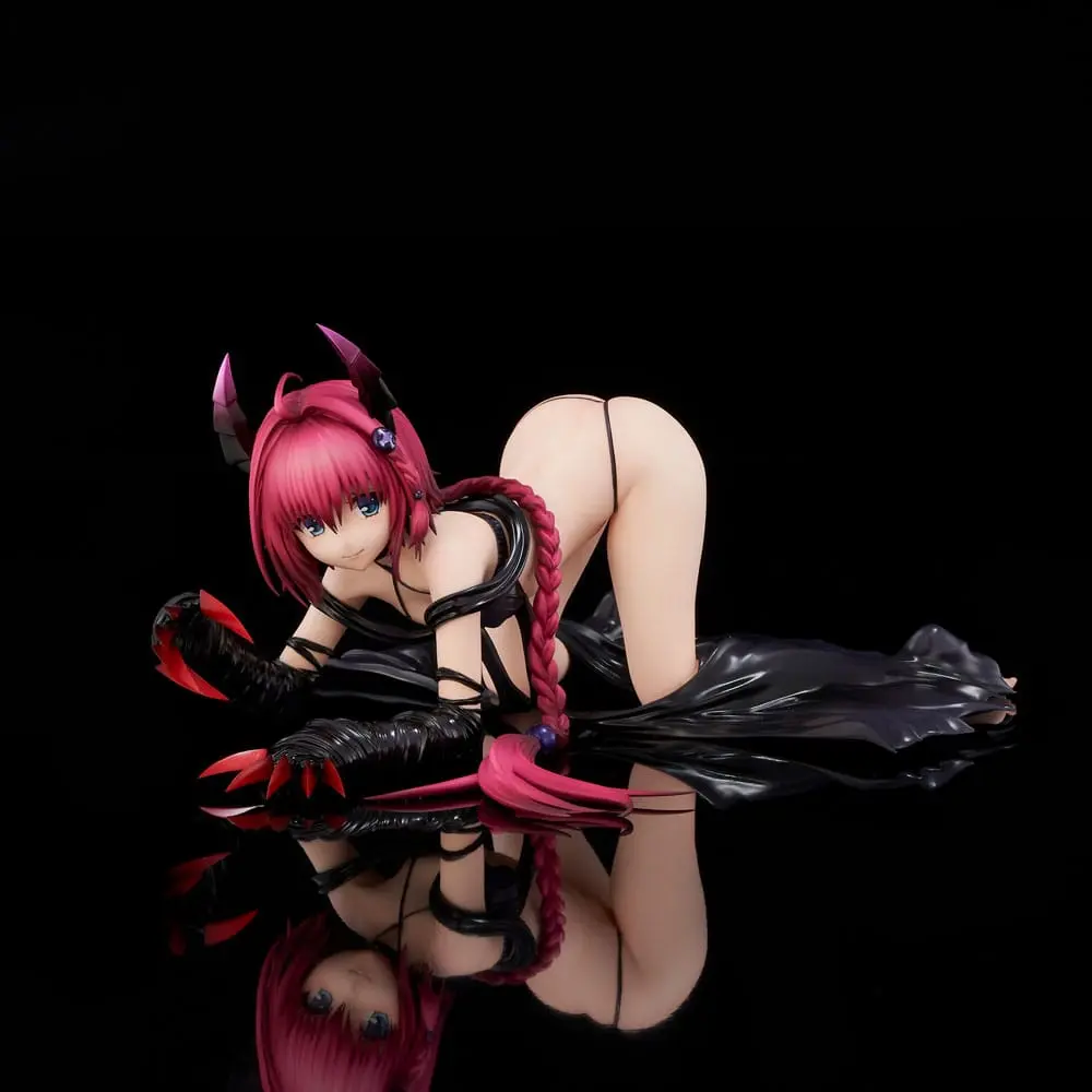 To Love-Ru Darkness 1/6 Mea Kurosaki Darkness Ver. PVC szobor figura 15 cm termékfotó