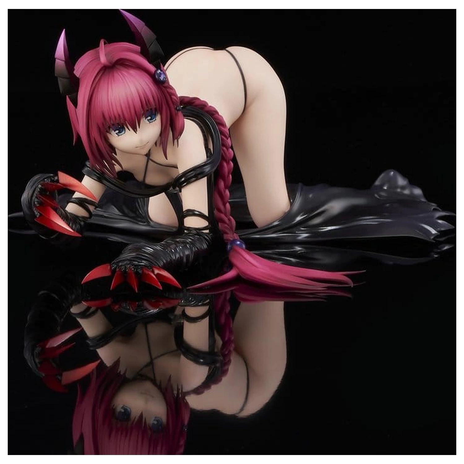 To Love-Ru Darkness 1/6 Mea Kurosaki Darkness Ver. (Renewal Package Edition) PVC figura 11 cm termékfotó