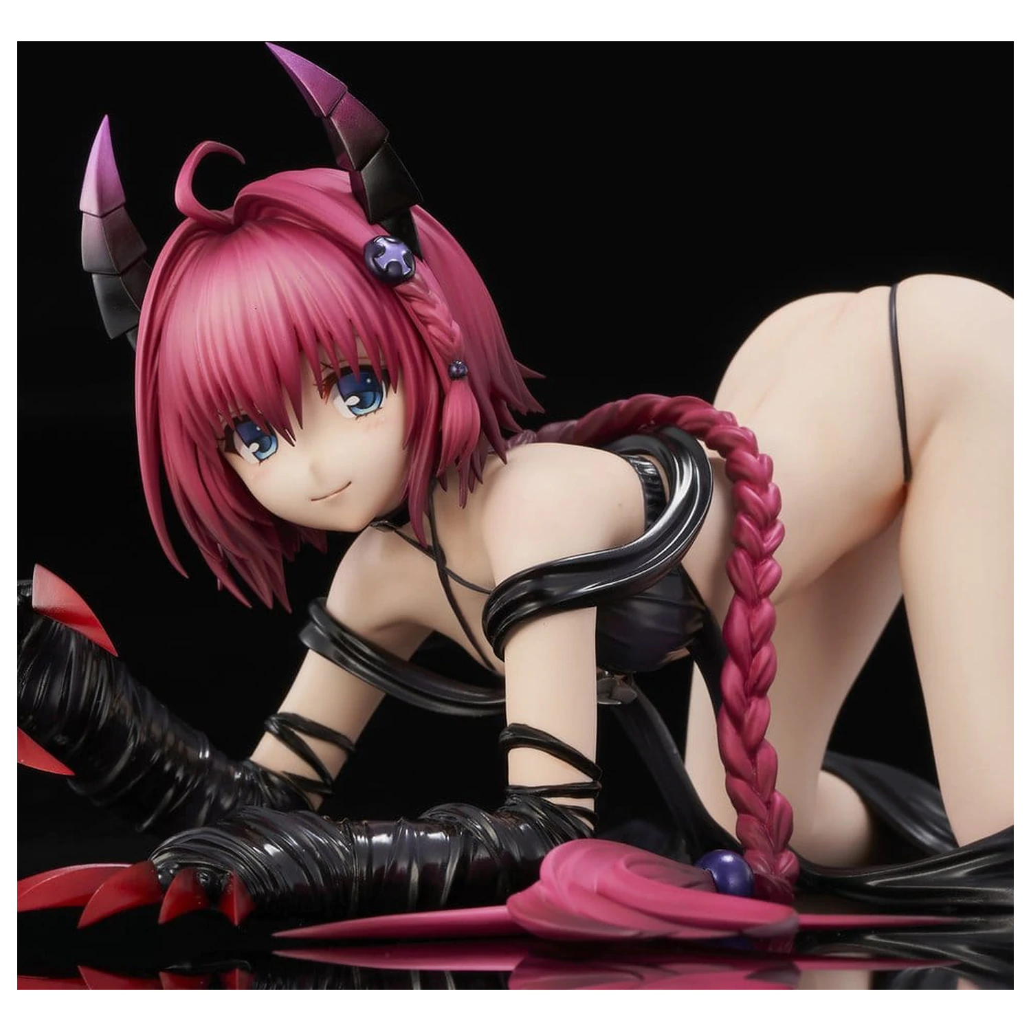 To Love-Ru Darkness 1/6 Mea Kurosaki Darkness Ver. (Renewal Package Edition) PVC figura 11 cm termékfotó