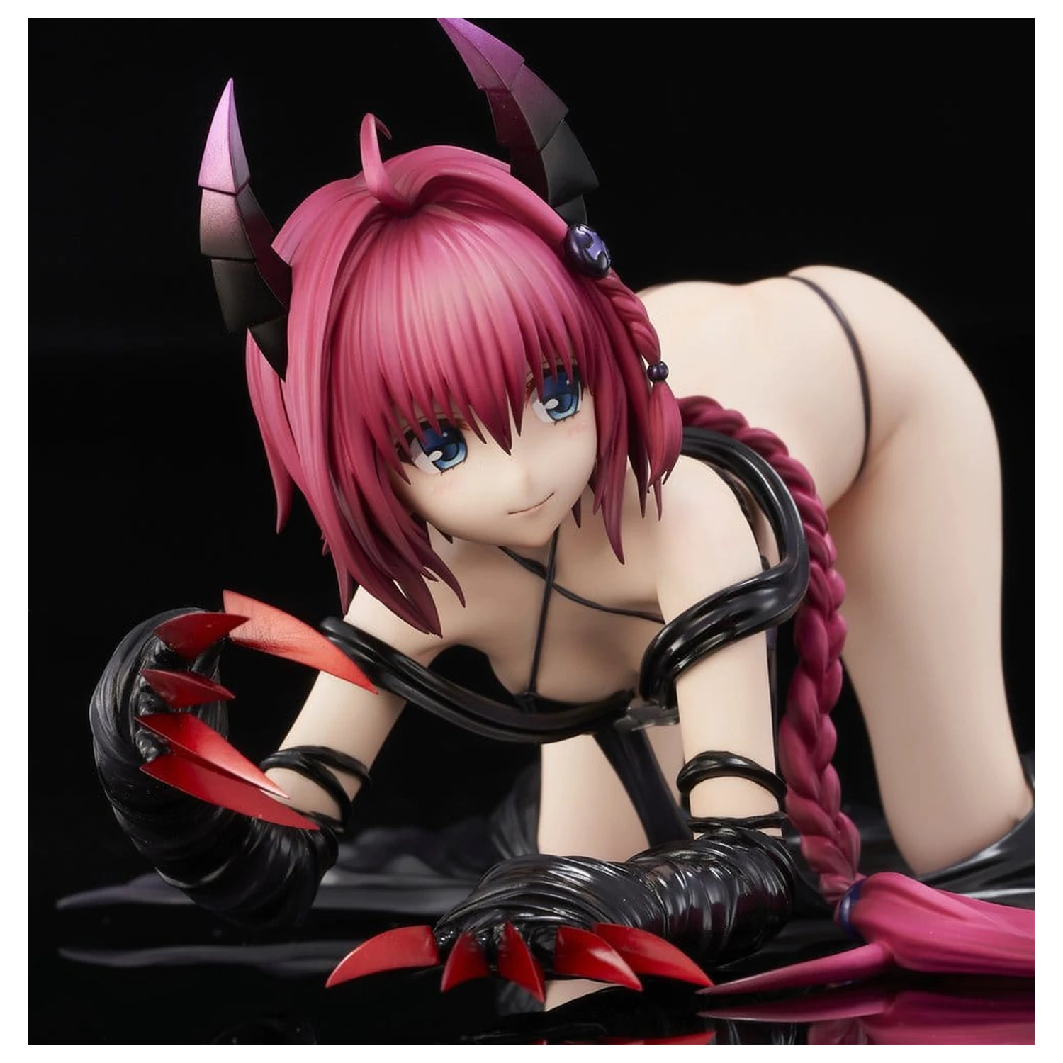 To Love-Ru Darkness 1/6 Mea Kurosaki Darkness Ver. (Renewal Package Edition) PVC figura 11 cm termékfotó
