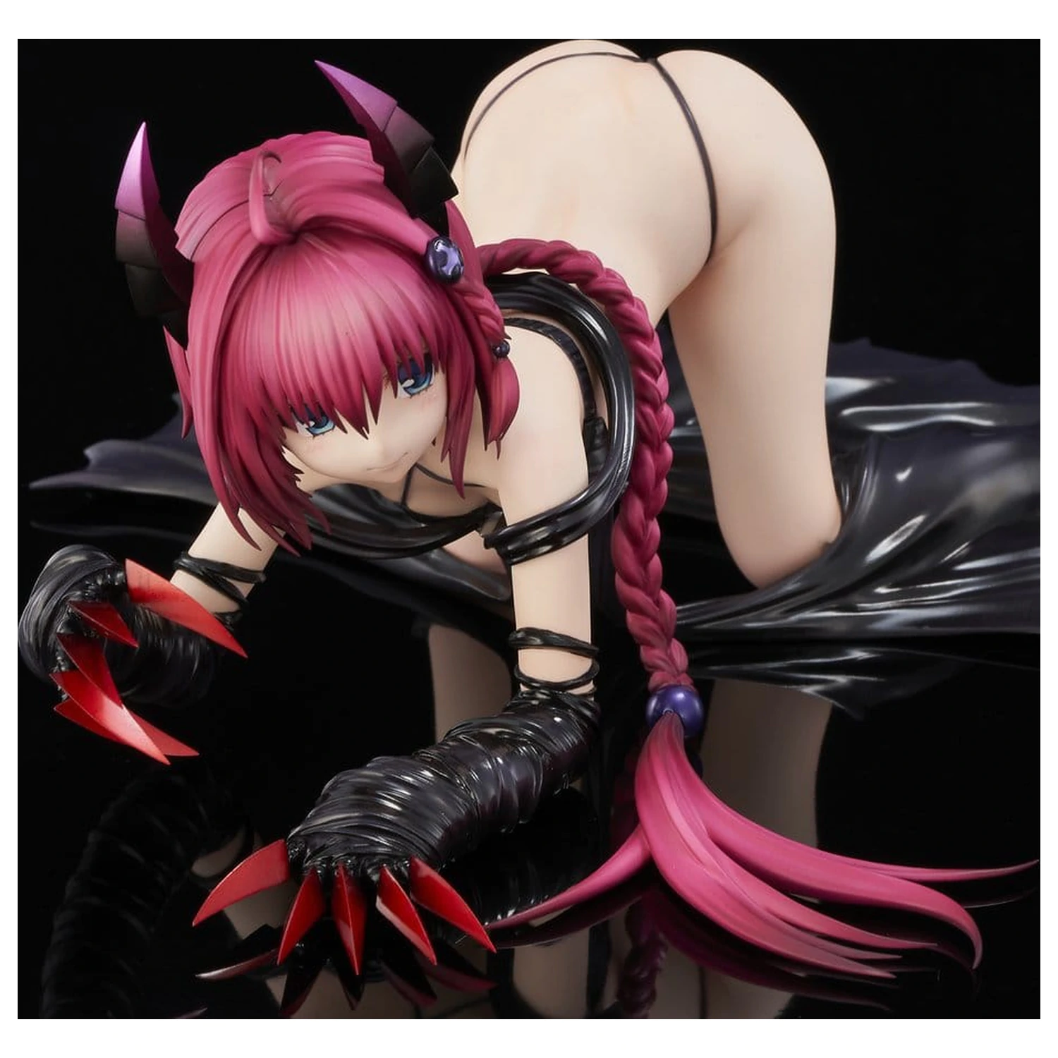 To Love-Ru Darkness 1/6 Mea Kurosaki Darkness Ver. (Renewal Package Edition) PVC figura 11 cm termékfotó