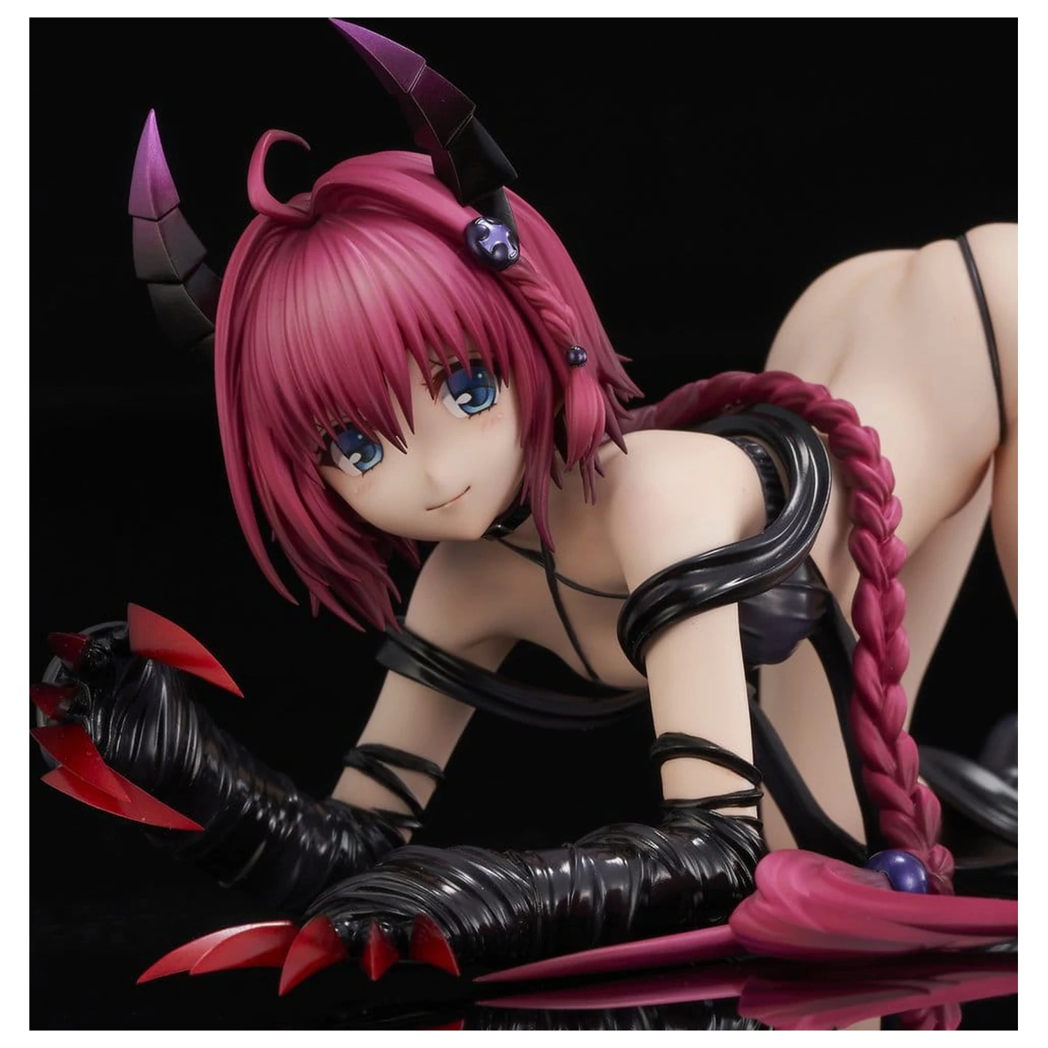To Love-Ru Darkness 1/6 Mea Kurosaki Darkness Ver. (Renewal Package Edition) PVC figura 11 cm termékfotó