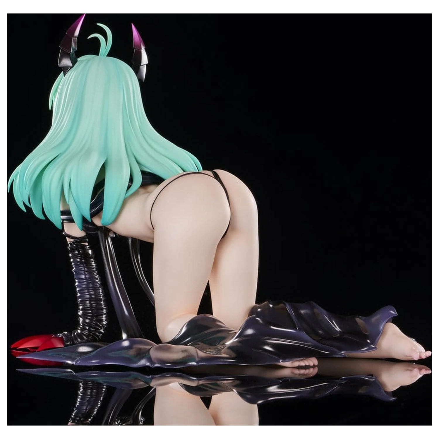 To Love-Ru Darkness 1/6 Run Elsie Jewelria Darkness Ver. (Renewal Package Edition) PVC figura 15 cm termékfotó