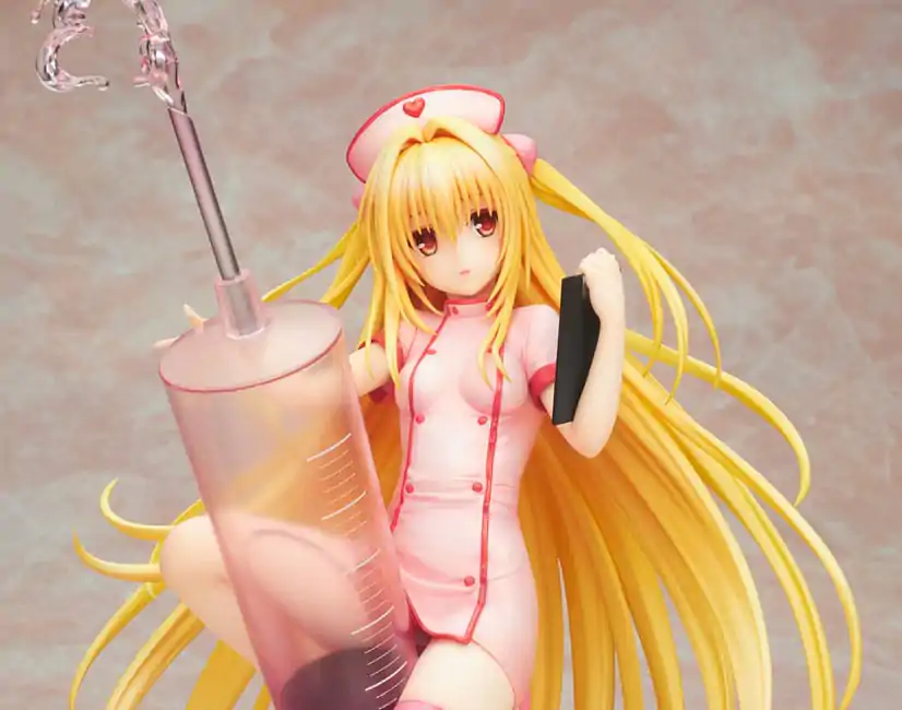 To Love-Ru Darkness 1/7 Golden Darkness Nurse Ver. PVC szobor figura 21 cm (re-run) termékfotó