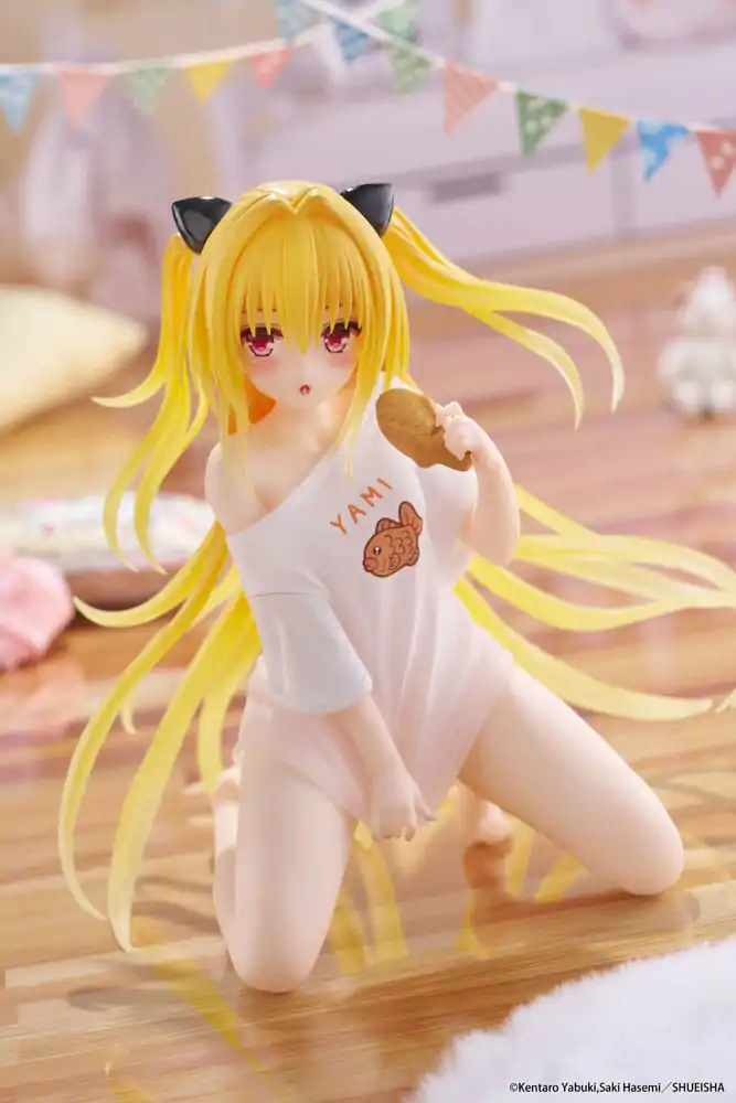 To Love-Ru Darkness Desktop Cute Figure Golden Darkness Roomwear Ver. PVC szobor figura 13 cm    termékfotó