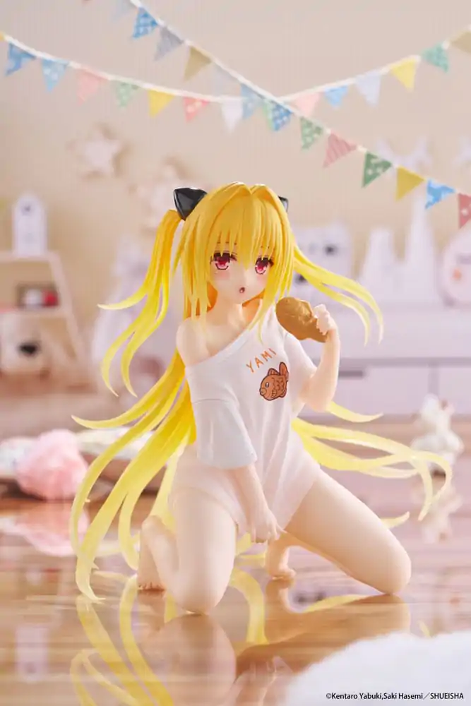 To Love-Ru Darkness Desktop Cute Figure Golden Darkness Roomwear Ver. PVC szobor figura 13 cm    termékfotó