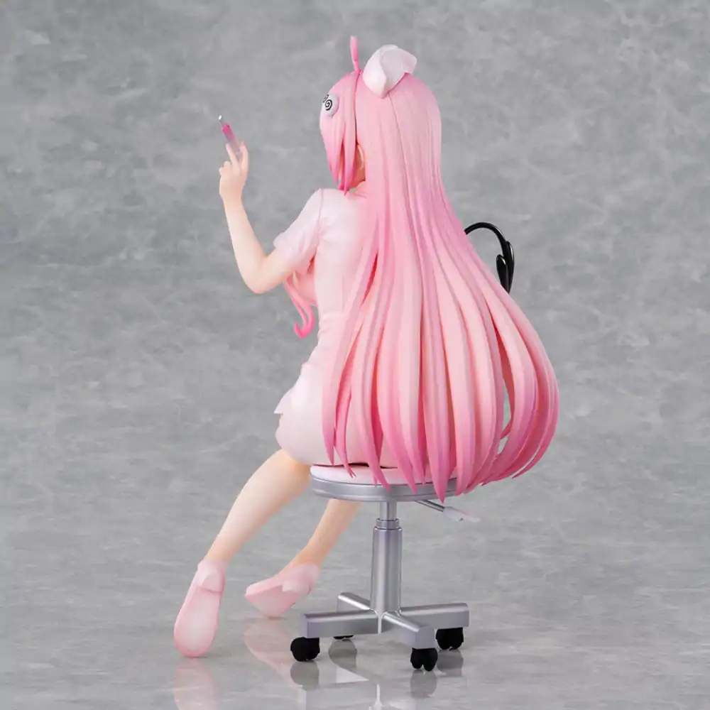 To Love-Ru Darkness Lara Satalin Deviluke Nurse Cos PVC szobor figura 26 cm termékfotó