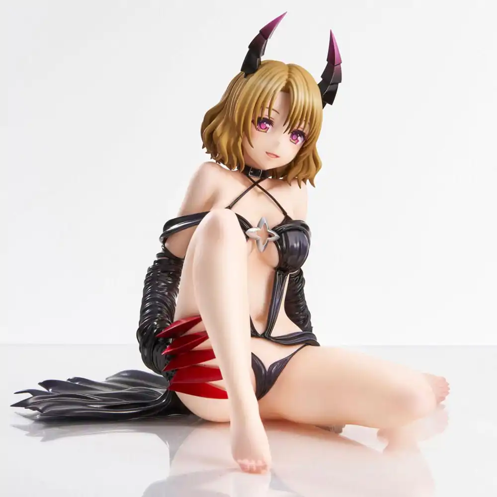 To Love-Ru Darkness Risa Momioka Darkness Ver. PVC szobor figura 15 cm termékfotó