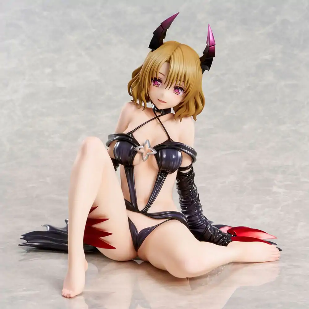 To Love-Ru Darkness Risa Momioka Darkness Ver. PVC szobor figura 15 cm termékfotó