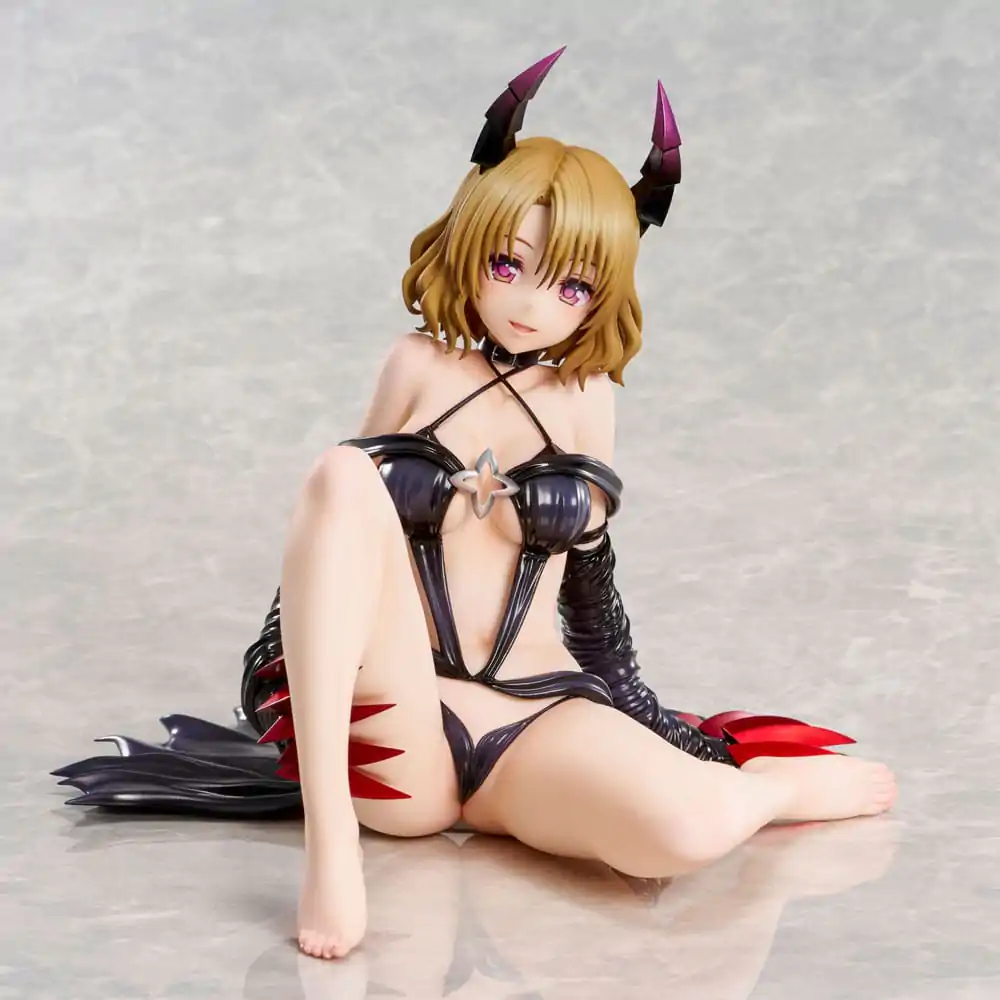 To Love-Ru Darkness Risa Momioka Darkness Ver. PVC szobor figura 15 cm termékfotó