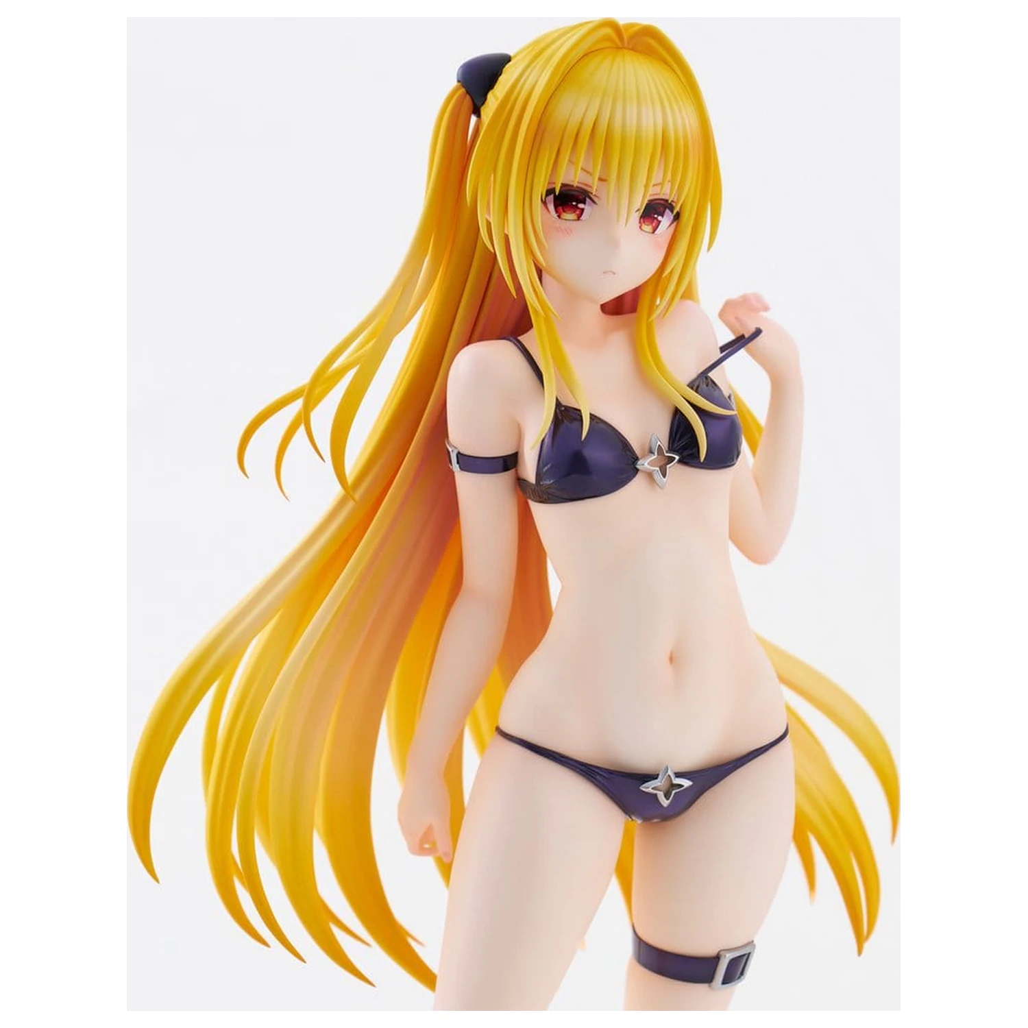 To Love Ru Darkness Swimsuit Series 1/4 Golden Darkness PVC figura 39 cm termékfotó