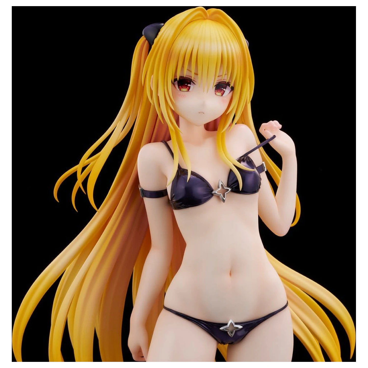 To Love Ru Darkness Swimsuit Series 1/4 Golden Darkness PVC figura 39 cm termékfotó