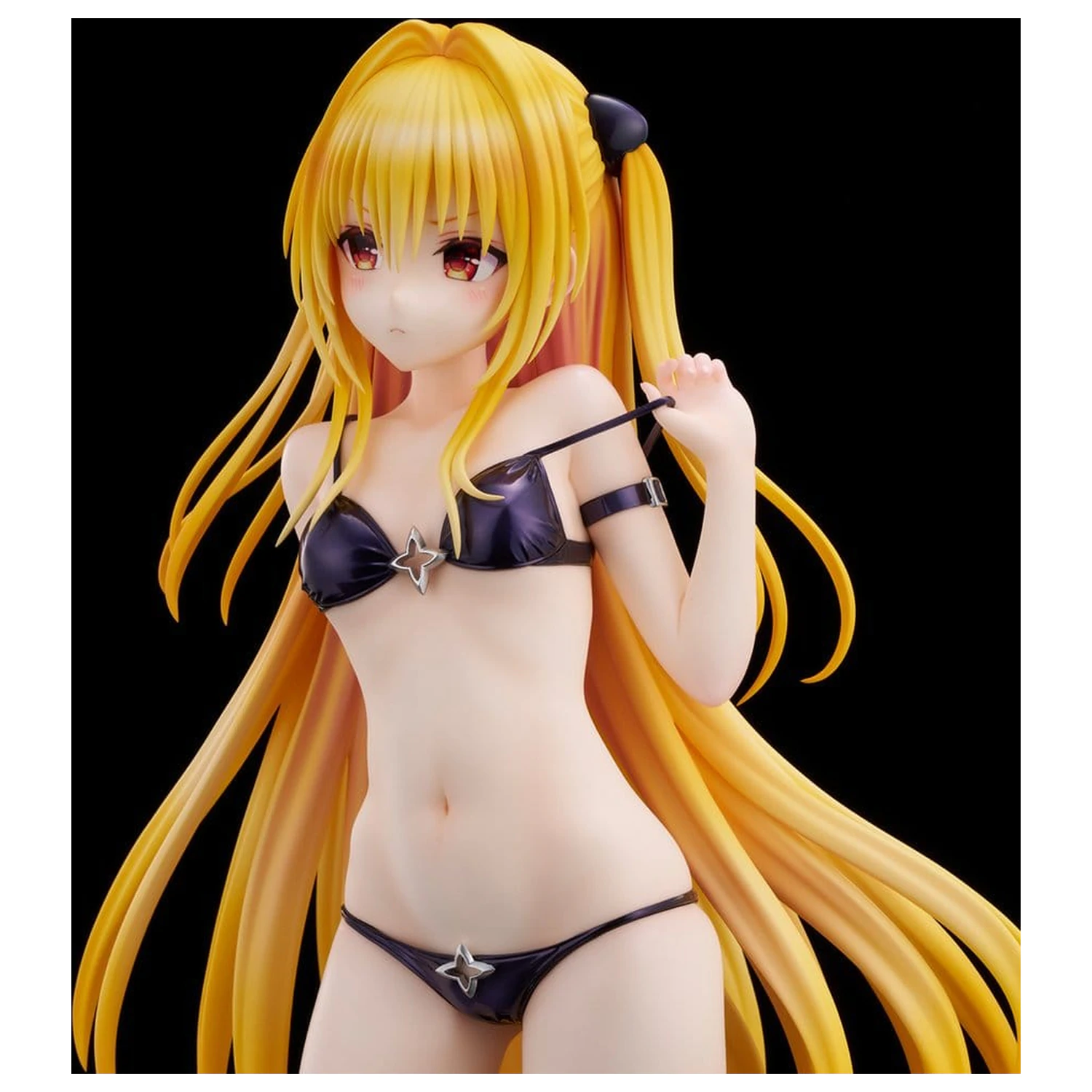 To Love Ru Darkness Swimsuit Series 1/4 Golden Darkness PVC figura 39 cm termékfotó