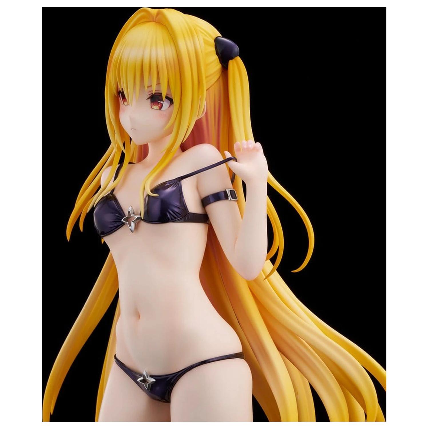 To Love Ru Darkness Swimsuit Series 1/4 Golden Darkness PVC figura 39 cm termékfotó