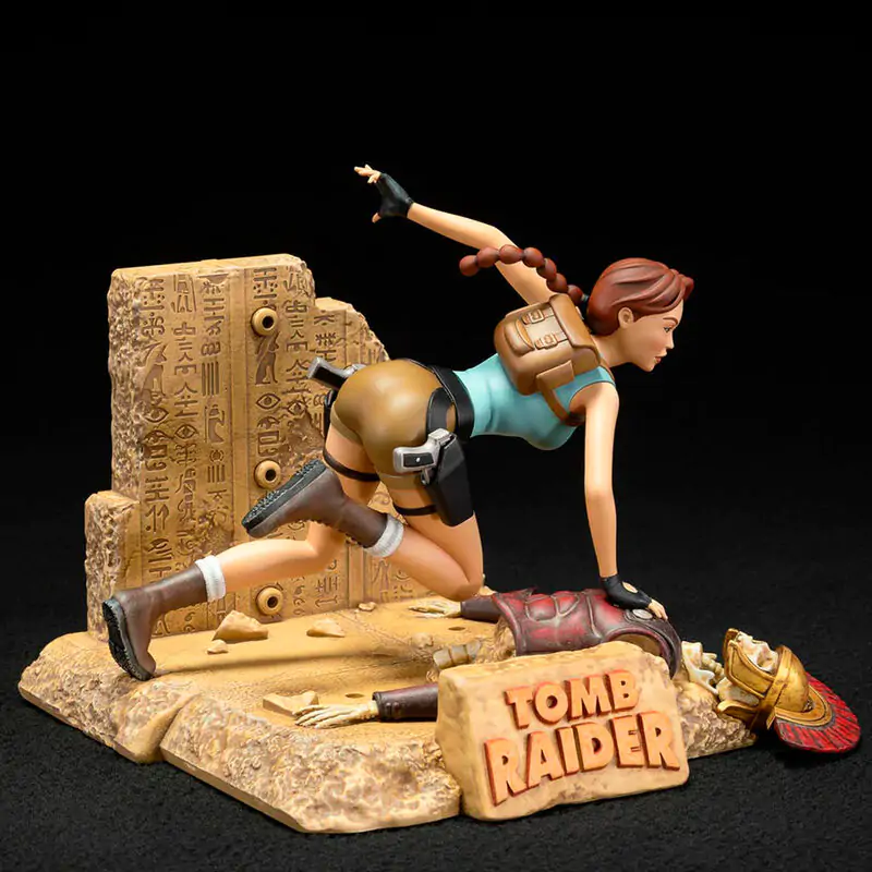 Tomb Raider Lara Croft figura 16,5cm termékfotó