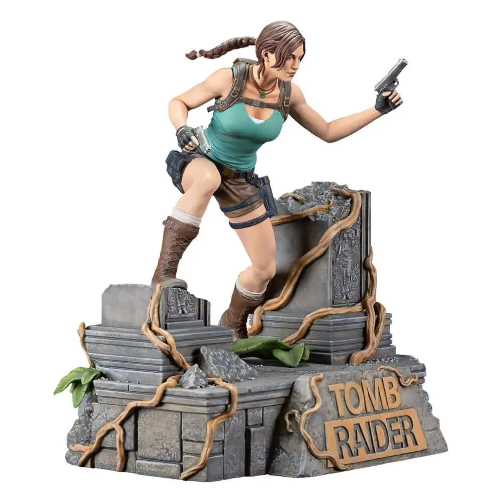 Tomb Raider Lara Croft PVC szobor figura 24 cm termékfotó