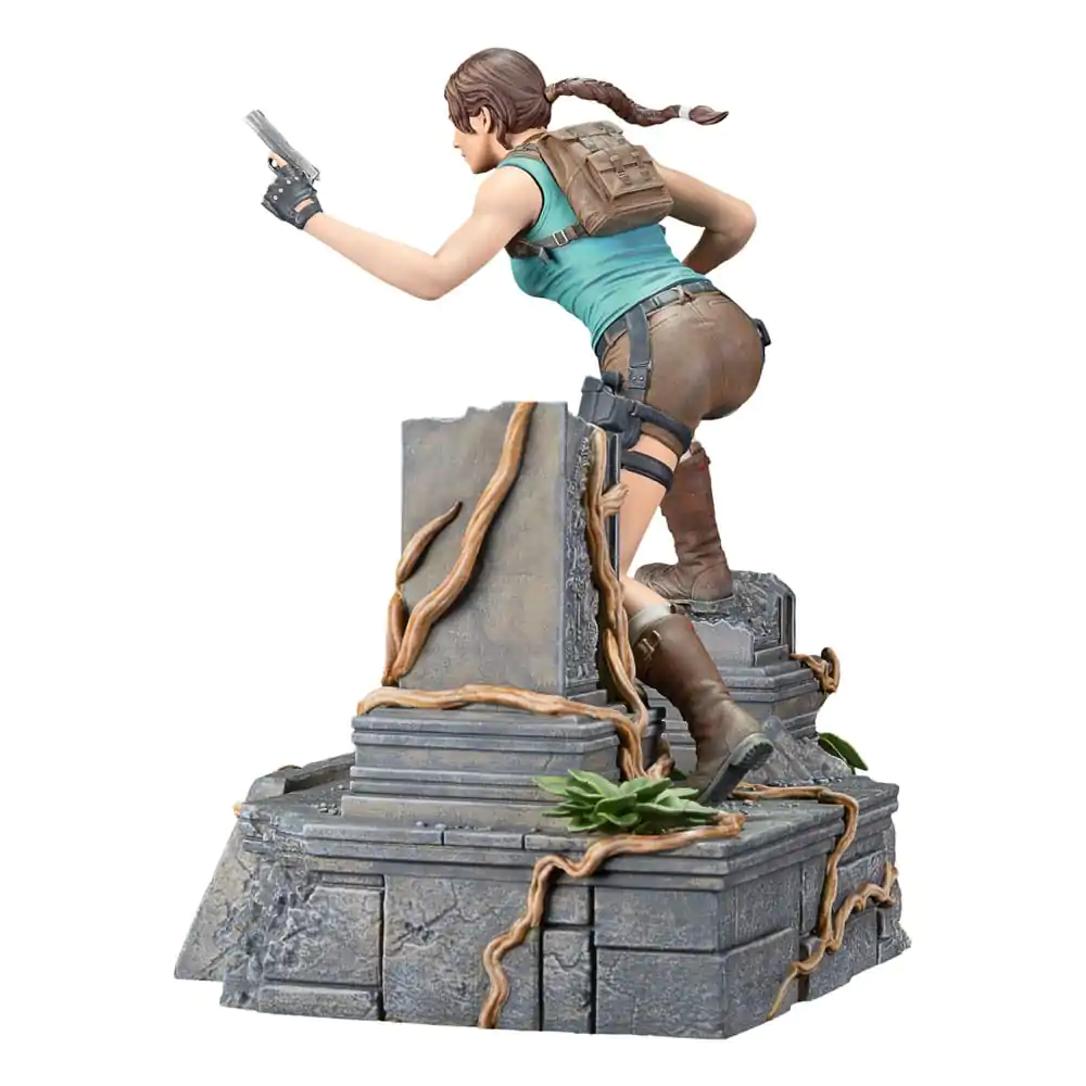 Tomb Raider Lara Croft PVC szobor figura 24 cm termékfotó