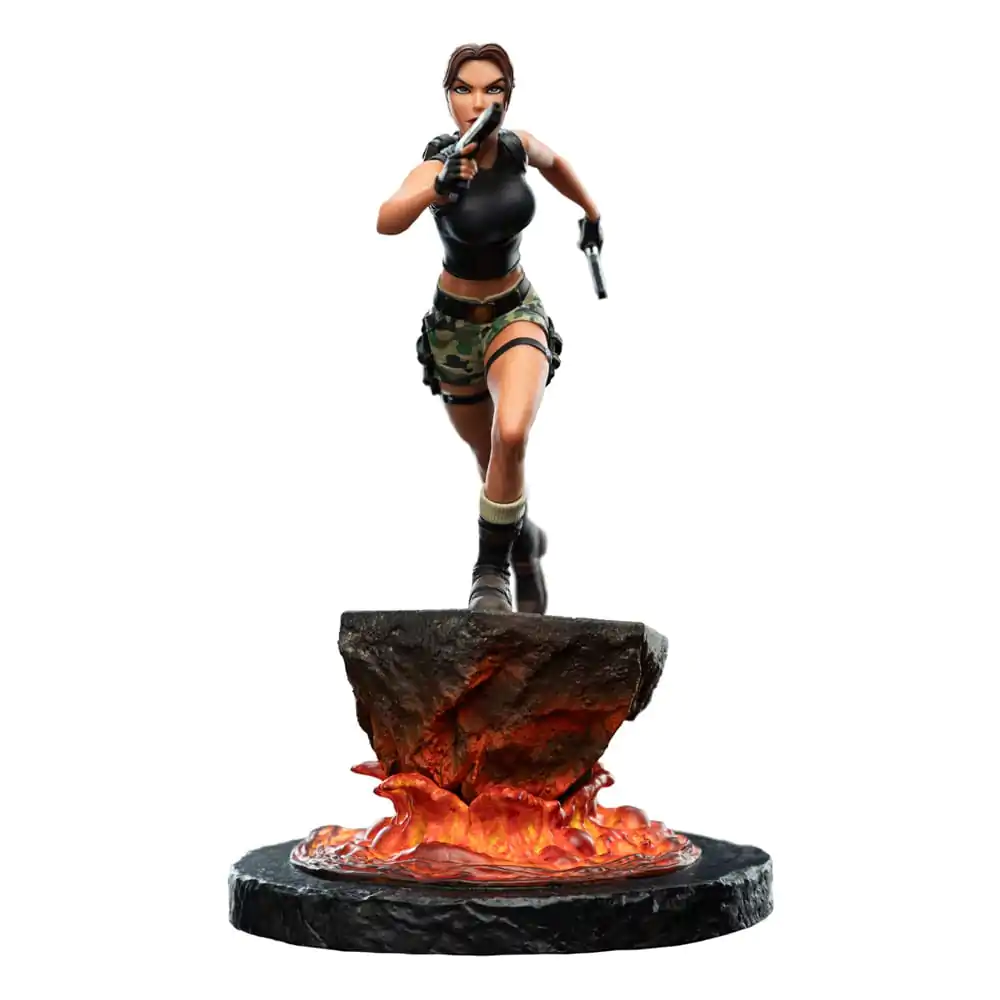 Tomb Raider Lara Croft: The Sanctuary of Flame Mini szobor figura 18 cm termékfotó