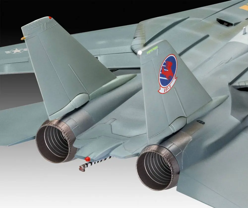 Top Gun 1/48 Maverick´s F-14A Tomcat modell készlet 40 cm termékfotó