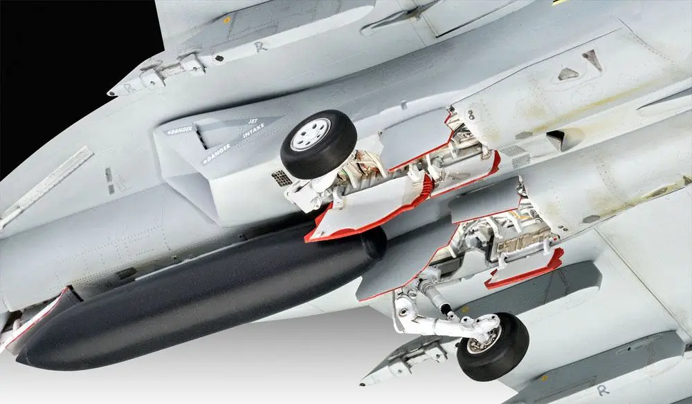 Top Gun: Maverick 1/48 Maverick´s F/A-18E Super Hornet modell készlet 38 cm termékfotó