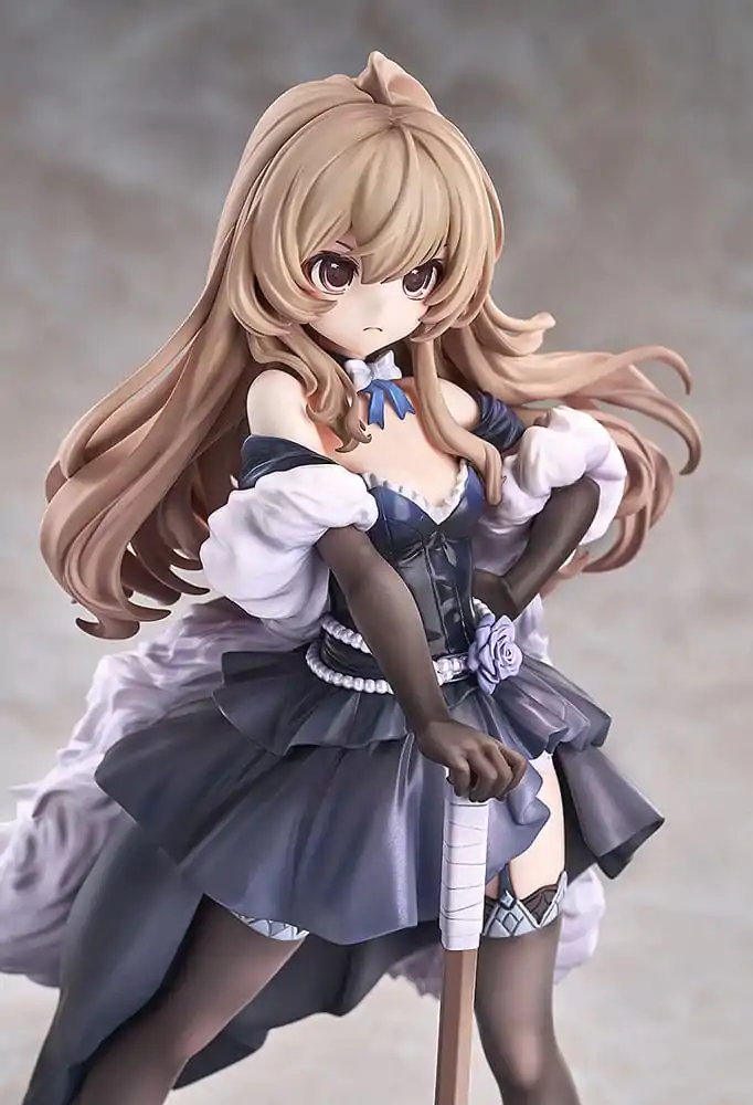 Toradora! 1/7 Taiga Aisaka: Dress Ver. PVC szobor figura 23 cm termékfotó