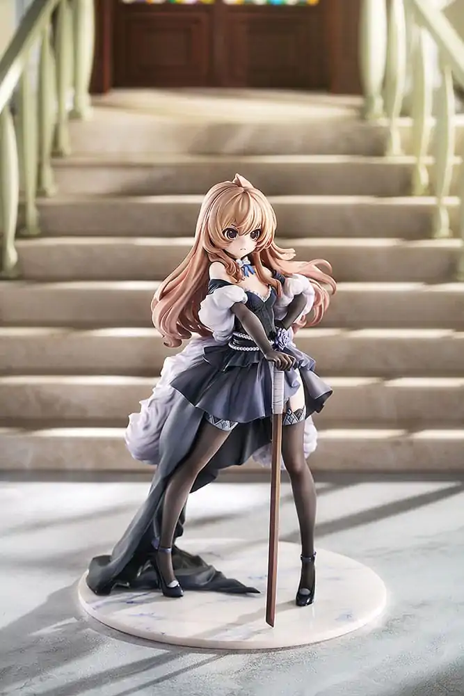 Toradora! 1/7 Taiga Aisaka: Dress Ver. PVC szobor figura 23 cm termékfotó