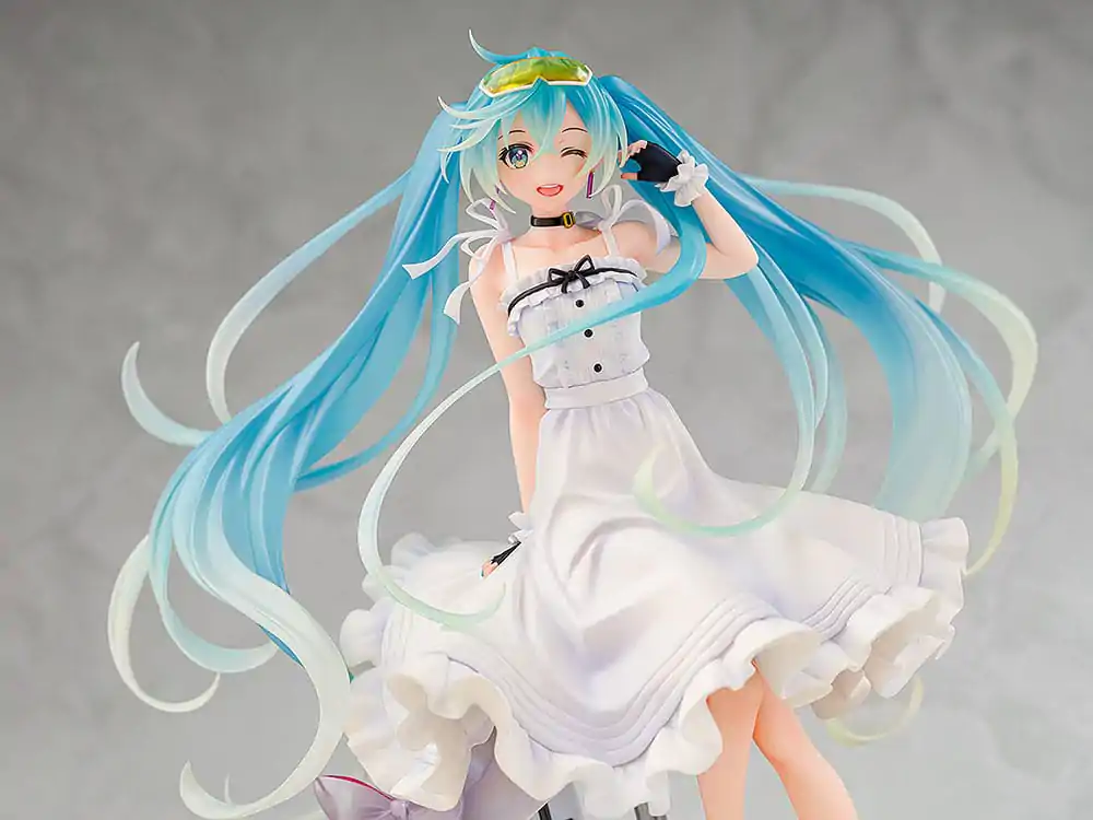 Hatsune Miku GT Project Original PVC Statue 1/7 Vacation Style Ver. PVC szobor figura 24 cm termékfotó