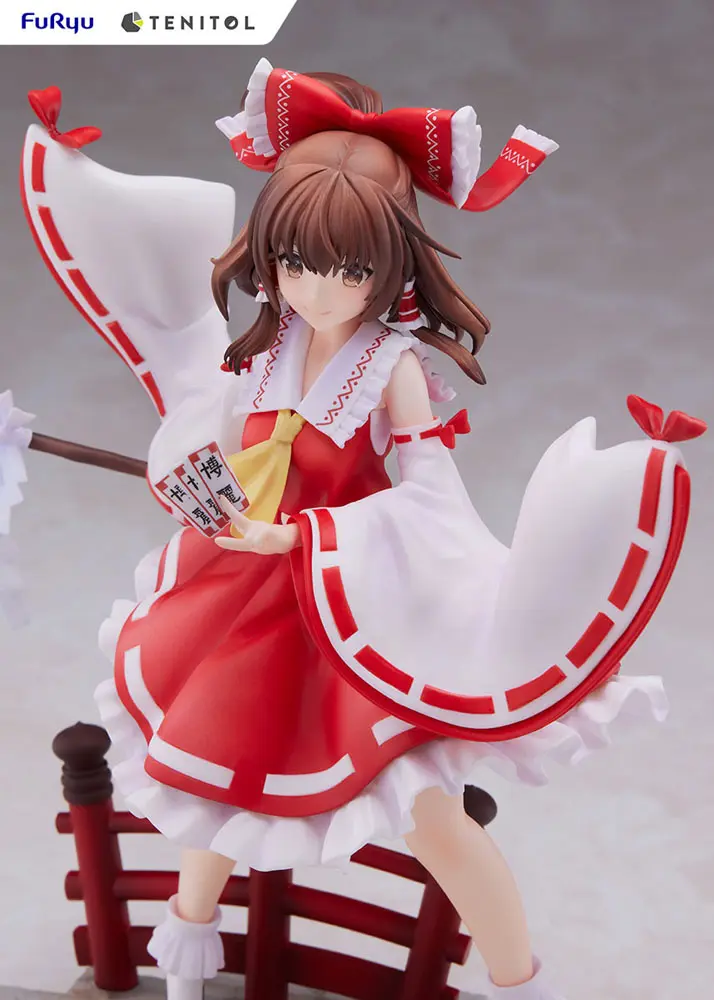 Touhou Project Tenitol Reimu Hakurei PVC szobor figura 20 cm termékfotó