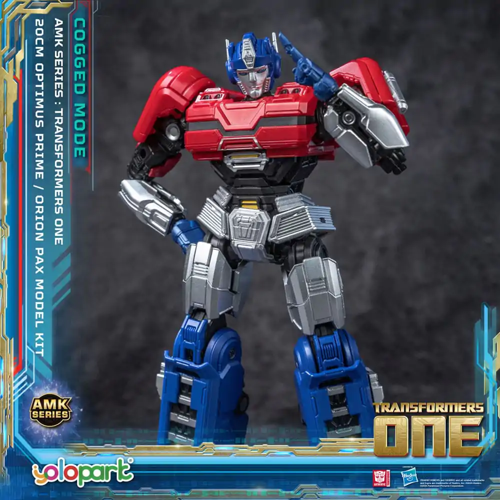 Transformers 8 AMK Series Orion Pax Műanyag modell készlet 20 cm termékfotó