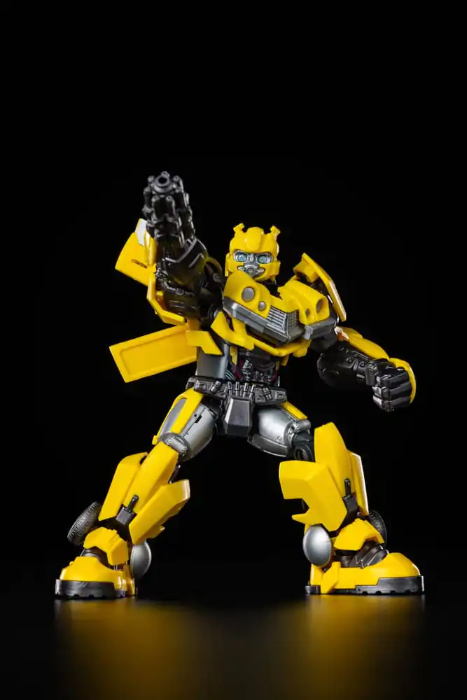 Transformers Blokees Plastic Model Kit Classic Class 02 Bumblebee [DAMAGED PACKAGE] termékfotó