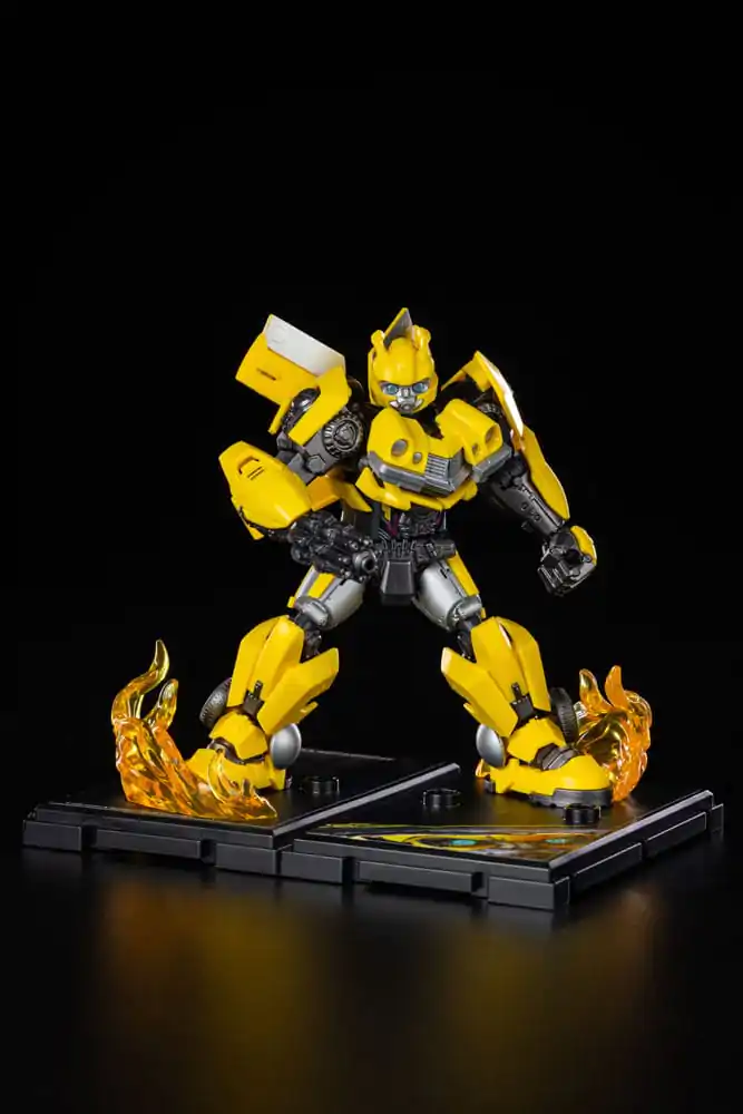 Transformers Blokees Plastic Model Kit Classic Class 02 Bumblebee [DAMAGED PACKAGE] termékfotó