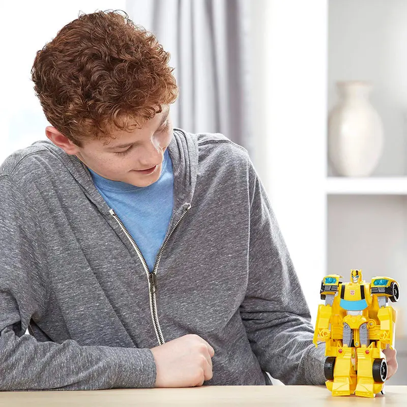 Transformers Cyberverse Ultra Bumblebee figura termékfotó
