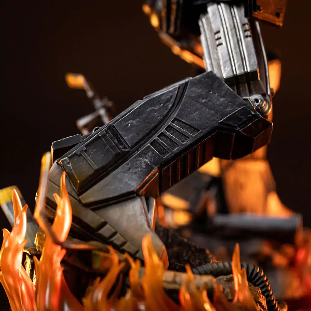 Transformers Demi Art Scale 1/20 Megatron szobor figura 32 cm  termékfotó