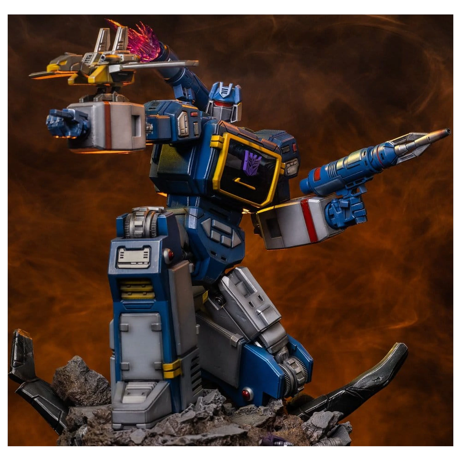 Transformers Demi Scale 1/20 Soundwave szobor figura 29 cm termékfotó