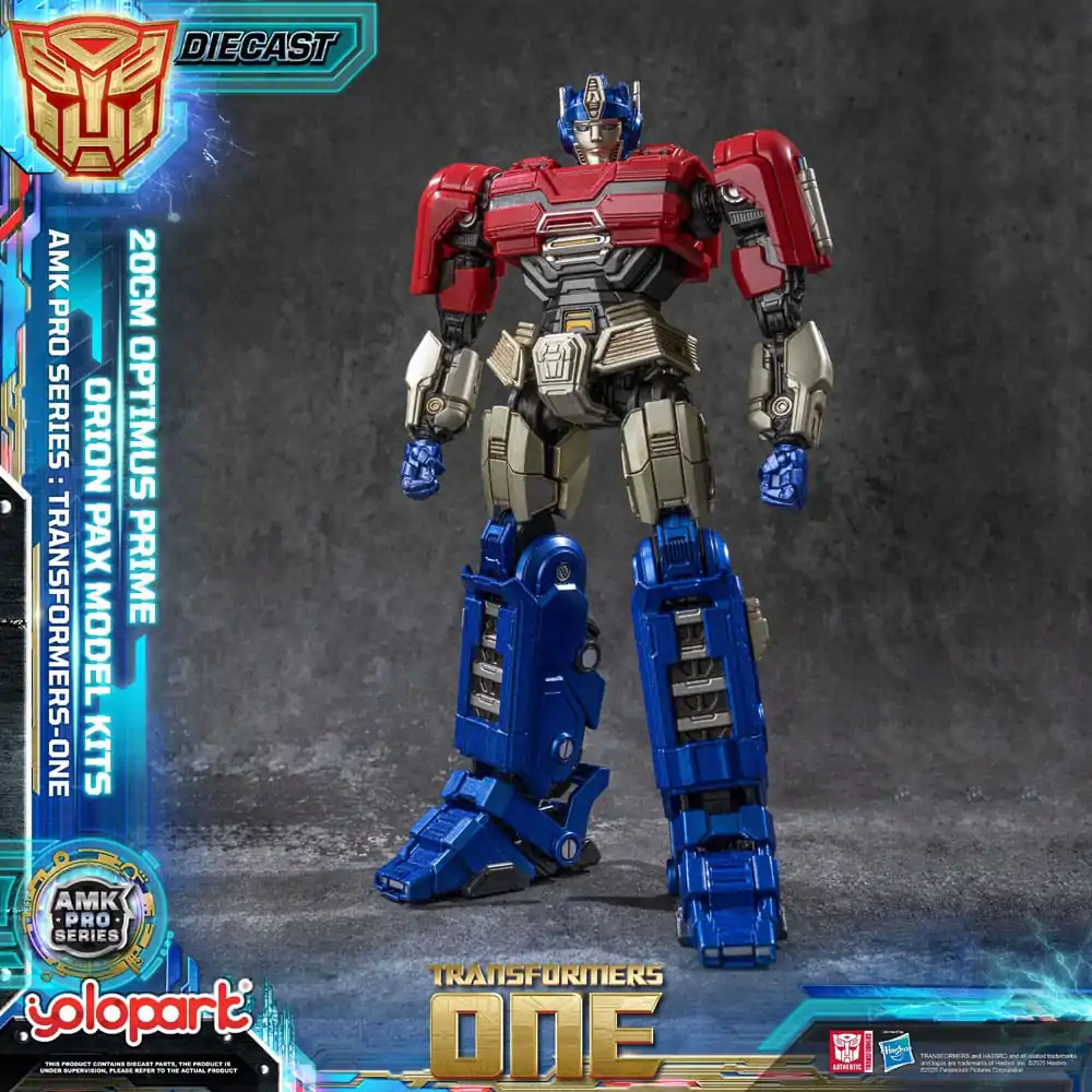Transformers: Generation One AMK Pro Series Műanyag modell készlet Orion Pax/Optimus Prime Final Form 20 cm termékfotó